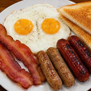 Set 5: 2 Eggs, 2 Bacon, 2 Sausage, Longganisa