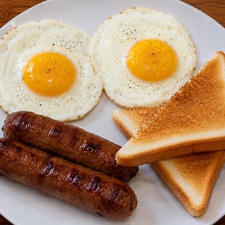 BT4: 2 Eggs and Longganisa on Toast